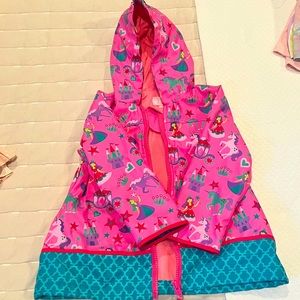 Stephen Joseph raincoat, 2T